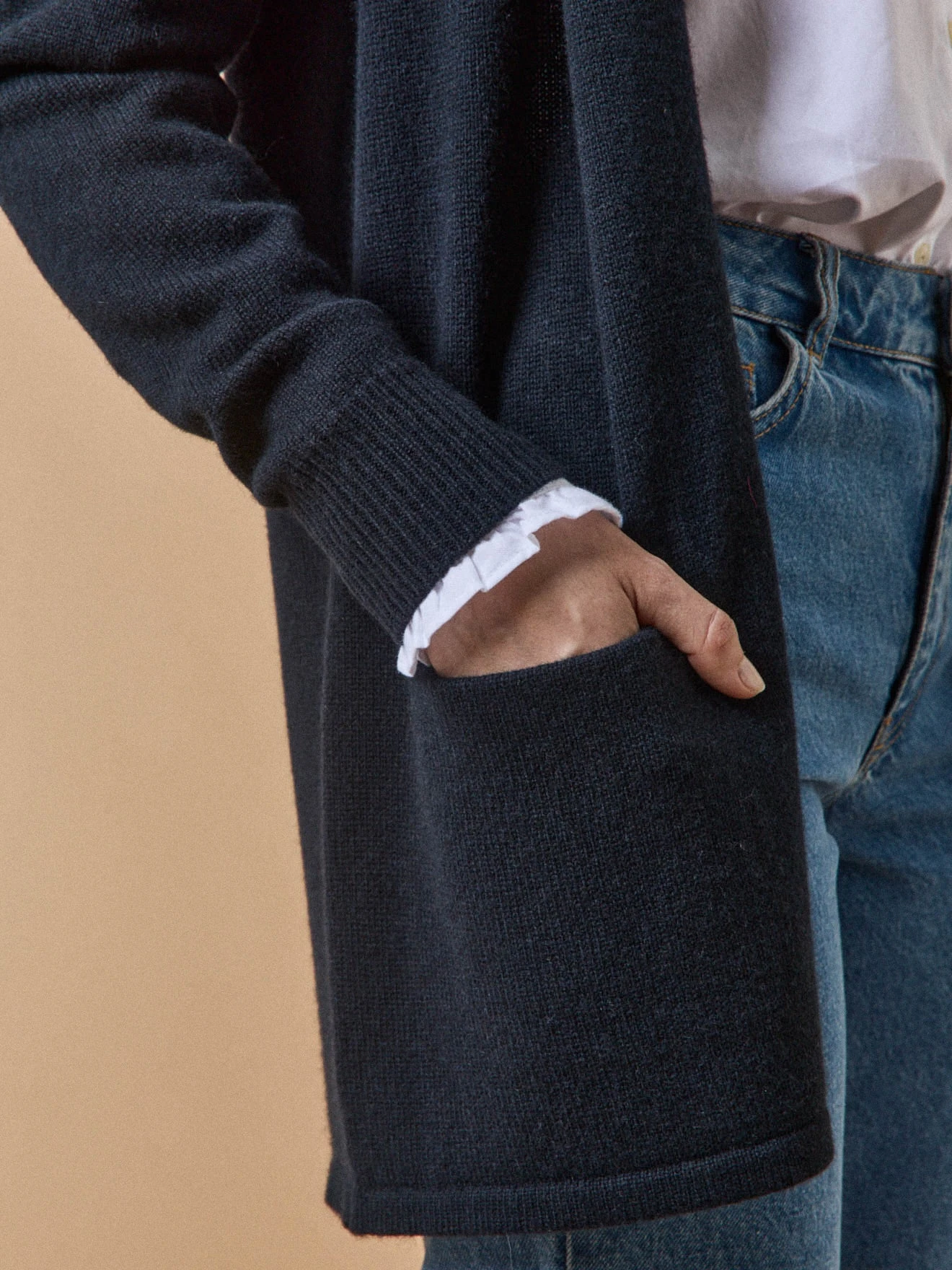 Gilet à Pans Femme Laine Et Cachemire 6 Gilet à Pans Femme Laine Et Cachemire – Image 4