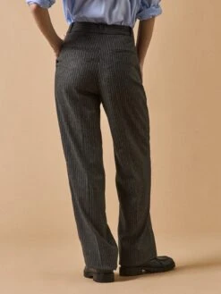 Pantalon Droit Tailleur Lainage Rayé Femme Alma 11 Pantalon Droit Tailleur Lainage Rayé Femme Alma -Cyrillus Boutique 01800 1203 R049 PO DO F1XX