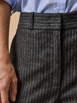 Pantalon Droit Tailleur Lainage Rayé Femme Alma 13 Pantalon Droit Tailleur Lainage Rayé Femme Alma -Cyrillus Boutique 01800 1203 R049 PO DP F12X 6288f861 b251 404f a31a 120db6545480