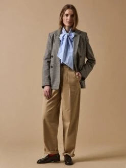 Pantalon Carotte Twill Coton Femme Céléstine 15 Pantalon Carotte Twill Coton Femme Céléstine -Cyrillus Boutique 01800 1208 9006 PO PE F1XX