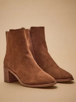 Boots Croûte De Cuir Femme Talon Carré