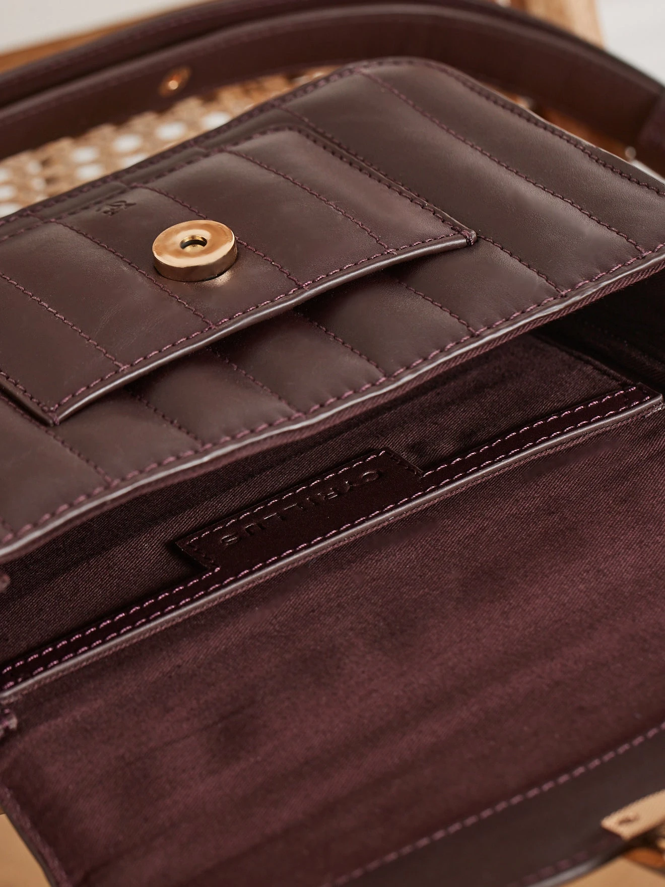 Sac Besace Femme Cuir Matelassé - Collection Maroquinerie Cyrillus 5 Sac Besace Femme Cuir Matelassé - Collection Maroquinerie Cyrillus – Image 3